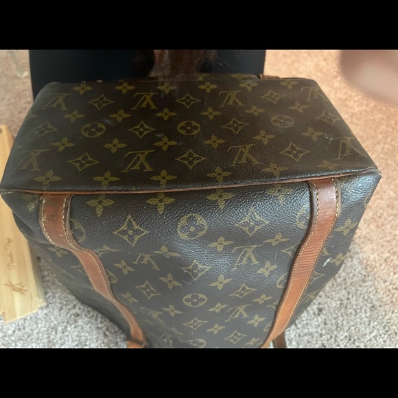 Louis Vuitton canvas tote - Picture 5 of 10